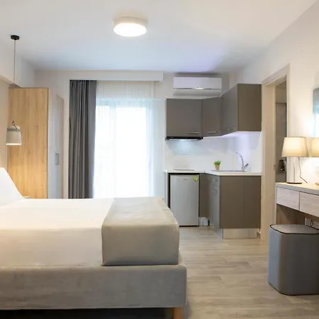 شقة فندقية Kn Ionian 4*